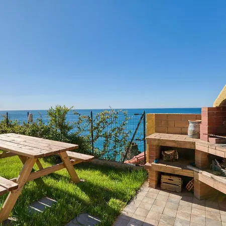 2 Bedroom Awesome In Cipressa