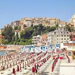 Σπίτι διακοπών 2 Bedroom Awesome In *