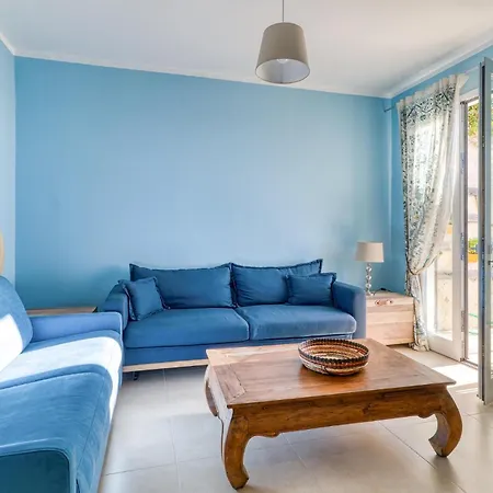 بيت للعطل 2 Bedroom Awesome In