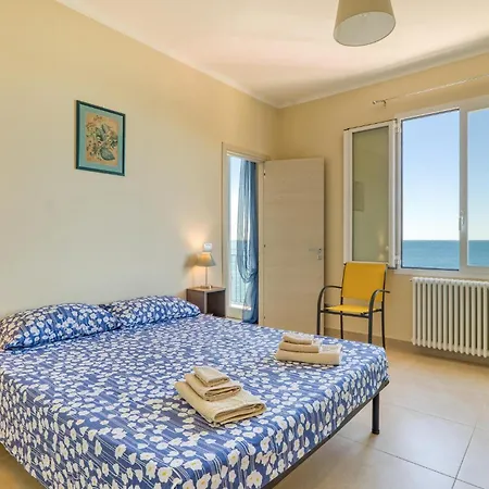 Holiday home 2 Bedroom Awesome In *