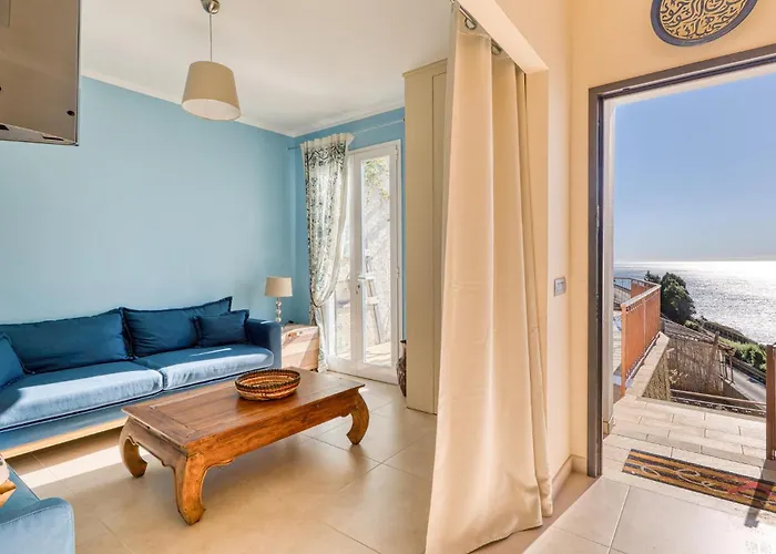 Semesterbostad 2 Bedroom Awesome In Cipressa